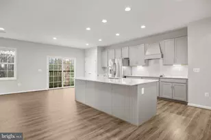 8005 Ashford Dr, Fredericksburg, VA 22407 - Photo 17