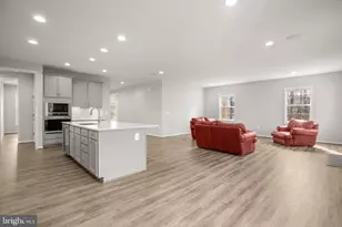 8005 Ashford Dr, Fredericksburg, VA 22407 - Photo 19