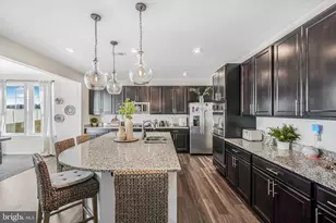 10103 Governors Ln, Fredericksburg, VA 22408 - Photo 25