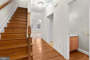 3904 Corbin Hall Ln, Fredericksburg, VA 22408 - Photo 5