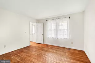 5306 Leavells Crossing Dr, Fredericksburg, VA 22407 - Photo 7