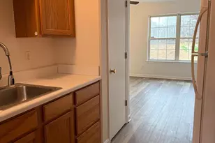 9905 Matti Hill Ct, Fredericksburg, VA 22408 - Photo 3