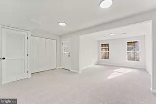 4704 Colonnade Way, Fredericksburg, VA 22408 - Photo 9