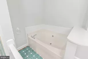 10320 Watford Ln, Fredericksburg, VA 22408 - Photo 29