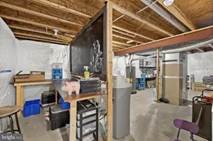 6021 Hot Spring Ln, Fredericksburg, VA 22407 - Photo 39