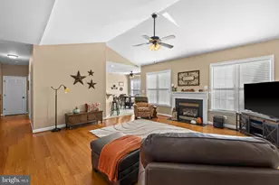 10202 Spring Creek Dr, Spotsylvania, VA 22553 - Photo 17