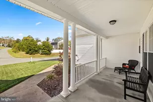 10202 Spring Creek Dr, Spotsylvania, VA 22553 - Photo 5