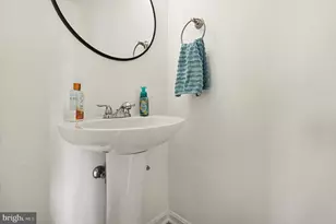 300 Clay St, Fredericksburg, VA 22408 - Photo 13