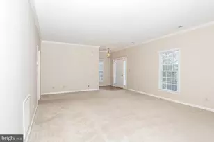 6807 Carmel Ln, Fredericksburg, VA 22407 - Photo 9