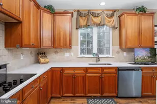 10922 Chatham Ridge Way, Spotsylvania, VA 22551 - Photo 37