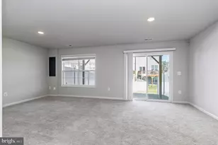 3711 Allington Ct, Fredericksburg, VA 22408 - Photo 9