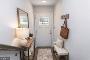 3711 Allington Ct, Fredericksburg, VA 22408 - Photo 9