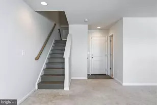 3711 Allington Ct, Fredericksburg, VA 22408 - Photo 5