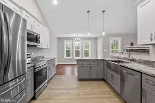 5608 Bazzanella Dr, Mineral, VA 23117 - Photo 15