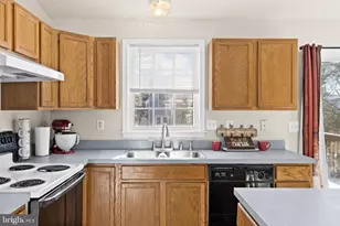 10733 Allie Dr, Fredericksburg, VA 22408 - Photo 23