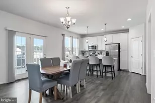 6317 Courtland Park Dr, Fredericksburg, VA 22407 - Photo 11