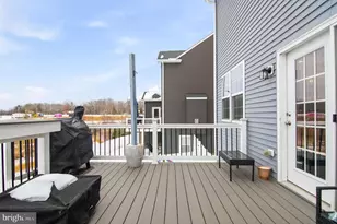 6317 Courtland Park Dr, Fredericksburg, VA 22407 - Photo 33