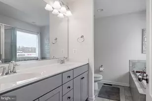 6317 Courtland Park Dr, Fredericksburg, VA 22407 - Photo 17