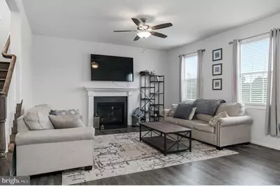 6317 Courtland Park Drive, Fredericksburg, VA 22407 - Photo 9