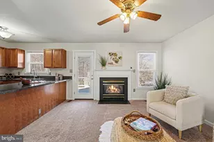 10704 Eden Brook Dr, Spotsylvania, VA 22553 - Photo 3