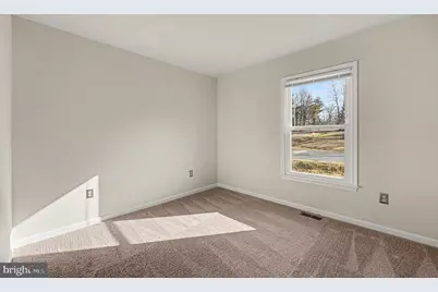 10704 Eden Brook Drive, Spotsylvania, VA 22553 - Photo 17