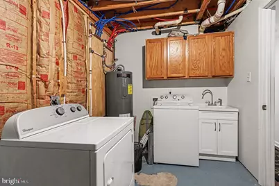 12207 Pemwood Lane, Fredericksburg, VA 22407 - Photo 11