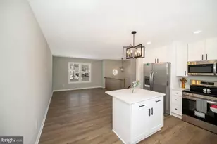 8006 Blossom Wood Ct, Fredericksburg, VA 22407 - Photo 9