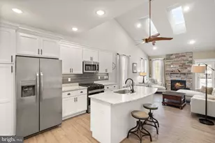 5713 Finley Rose Ct, Fredericksburg, VA 22407 - Photo 1