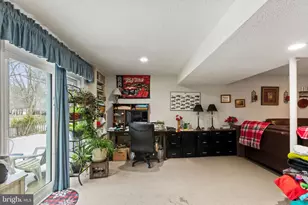 7211 Lord Barton Dr, Fredericksburg, VA 22407 - Photo 41