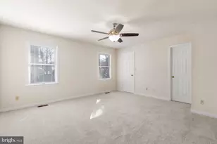 5404 Leavells Crossing Dr, Fredericksburg, VA 22407 - Photo 29