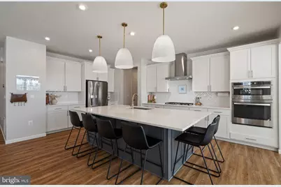 10100 Governors Lane, Fredericksburg, VA 22408 - Photo 11