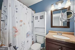 8705 New Castle Ct, Fredericksburg, VA 22408 - Photo 15