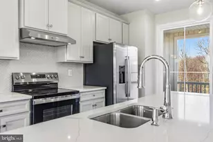 9399 Edenderry Dr, Fredericksburg, VA 22408 - Photo 11