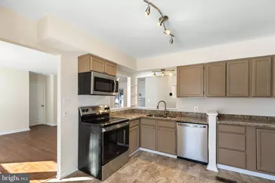 5303 Briarbend Court, Fredericksburg, VA 22407 - Photo 9