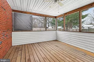 300 Hamilton St, Fredericksburg, VA 22408 - Photo 11