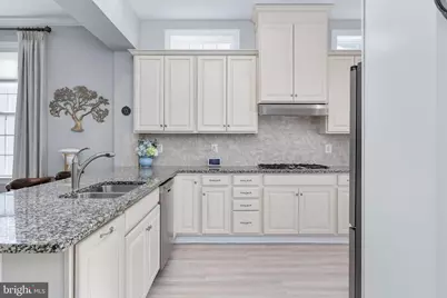 7911 Burbank Avenue, Fredericksburg, VA 22407 - Photo 11