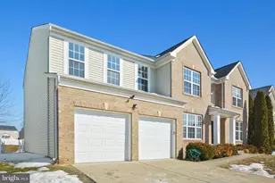 5509 Silver Maple Ln, Fredericksburg, VA 22407 - Photo 3