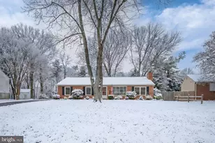 10412 Hillside Ln, Fredericksburg, VA 22408 - Photo 5