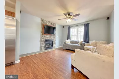 402 Butternut Drive, Fredericksburg, VA 22408 - Photo 3