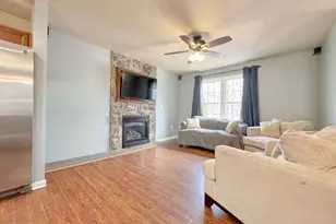 402 Butternut Dr, Fredericksburg, VA 22408 - Photo 3