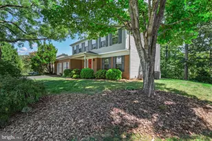 11211 Springfield Dr, Fredericksburg, VA 22408 - Photo 5