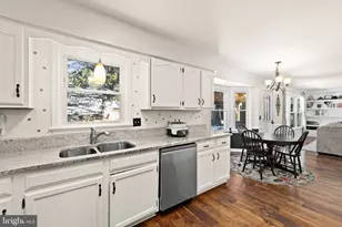 105 Chinaberry Dr, Fredericksburg, VA 22407 - Photo 13