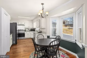 105 Chinaberry Dr, Fredericksburg, VA 22407 - Photo 9