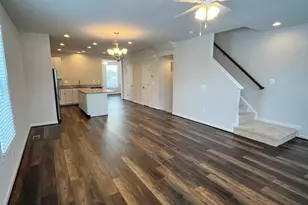 12115 Bowling Farm Ct, Fredericksburg, VA 22407 - Photo 5