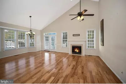 5105 Sewells Pointe Drive, Fredericksburg, VA 22407 - Photo 9