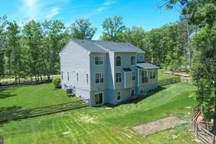 8525 Laroque Run Dr, Fredericksburg, VA 22407 - Photo 37