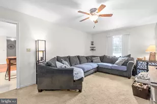 5504 Leavells Crossing Dr, Fredericksburg, VA 22407 - Photo 5