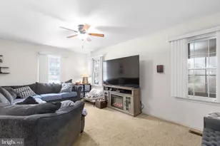 5504 Leavells Crossing Dr, Fredericksburg, VA 22407 - Photo 7