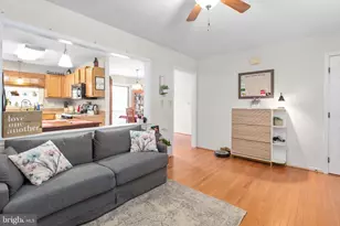 5504 Leavells Crossing Dr, Fredericksburg, VA 22407 - Photo 9