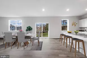 11513 Chalmers Ln, Fredericksburg, VA 22407 - Photo 5